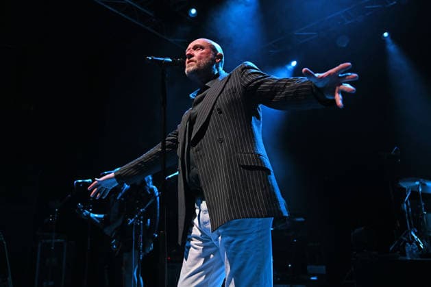 Holy Holy performing at Shepherd™s Bush Empire in London LONDON, ENGLAND - SEPTEMBER 10: Glenn Gregory of ˜Holy Holy™ performing at Shepherd™s Bush Empire on September 10, 2026 in London, England. CAP MAR MAR Great Britain UK Copyright: xMartinxHarris CapitalxPicturesx