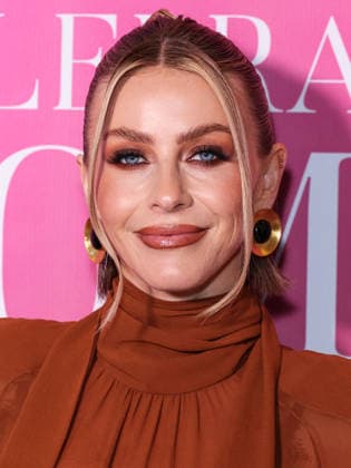 TheWrap Celebrating Women Of Emmy Season 2026 CENTURY CITY, LOS ANGELES, CALIFORNIA, USA - SEPTEMBER 10: Julianne Hough arrives at TheWrap Celebrating Women Of Emmy Season 2026 held at the Fairmont Century Plaza Hotel on September 10, 2026 in Century City, Los Angeles, California, United States. Century City Fairmont Century Plaza Hotel California United States Copyright: xXavierxCollin ImagexPressxAgencyx