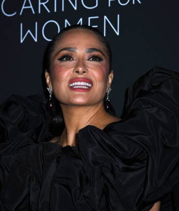 September 10, 2026, New York, Ny, United States: Salma Hayek attends the Kering Foundation Fifth Annual Caring for Women Dinner. Held at The Pool in New York. Zuma Press September 10, 2026 New York United States - ZUMAp281 20260910_zea_p281_204 Copyright: xPhotoxImagexPressx