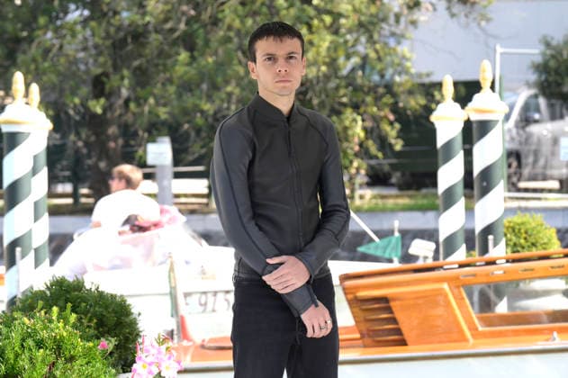Francesco Gheghi bei der Ankunft am Pier des Hotels Excelsior auf der Biennale di Venezia 2026 83. Internationale Filmfestspiele von Venedig. Venedig, 11.09.2026