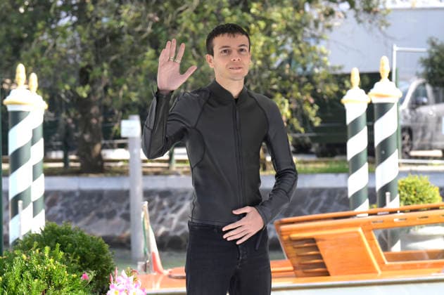 Francesco Gheghi bei der Ankunft am Pier des Hotels Excelsior auf der Biennale di Venezia 2026 83. Internationale Filmfestspiele von Venedig. Venedig, 11.09.2026