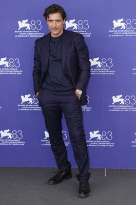 Foto IPP Daniele Cifala’ Venezia 11 09 2026 Ritorno a Buenos Aires Photocall - The 83rd Venice International Film Festival nella foto : Adriano Giannini attends the Ritorno a Buenos Aires Photocall during the 83rd Venice International Film Festival at Palazzo del Casino on September 11, 2026 in Venice, Italy. Italy Photo Press - World Copyright Ritorno a Buenos Aires Photoca