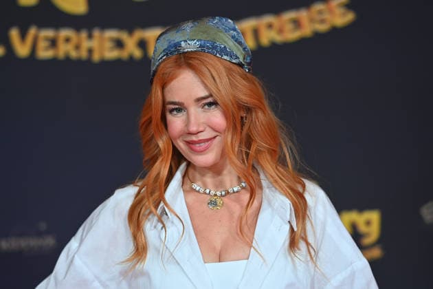 Palina ROJINSKI (Schauspielerin), Einzelbild,angeschnittenes Einzelmotiv,Portraet,Portrait,Porträt. Premiere von BIBI BLOCKSBERG Ð DIE TOTAL VERHEXTE ZEITREISE am 11.09.20226 im Mathaeser Kino in Muenchen. Fotocall Roter Teppich,Red Carpet.
