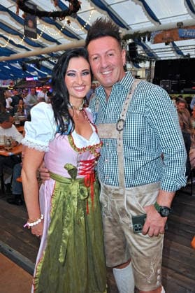 REALITY-WIESN auf dem Frankfurter-Oktoberfest. Ennesto Monte mit seiner Freundin Marry anläßlich der REALITY-WIESN auf dem Frankfurter-Oktoberfest am 10.09.2026 im Deutsche Bank Park, Frankfurt Main. 20260910MWI116532
