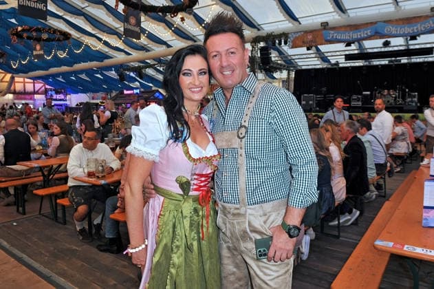 REALITY-WIESN auf dem Frankfurter-Oktoberfest. Ennesto Monte mit seiner Freundin Marry anläßlich der REALITY-WIESN auf dem Frankfurter-Oktoberfest am 10.09.2026 im Deutsche Bank Park, Frankfurt Main. 20260910MWI116535
