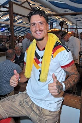 REALITY-WIESN auf dem Frankfurter-Oktoberfest. Micha Schue anläßlich der REALITY-WIESN auf dem Frankfurter-Oktoberfest am 10.09.2026 im Deutsche Bank Park, Frankfurt Main. 20260910MWI116706