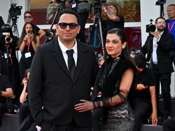 IPA88402920 - Venice, 83rd Venice International Film Festival 2026 - Night 10. Red carpet event for the film KAMI NOUR (A BIT OF LIGHT). Pictured: Ali Asgari, Sadaf Asgari  Copyright: xManuelexMangiarottix xPoolxPhotoxEventsx08x IPA88402920