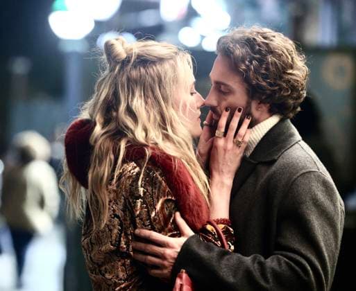 Sarah Pidgeon and Aaron Taylor Johnson are seen on the set of Enigma Variations Sarah Pidgeon and Aaron Taylor Johnson are seen on the set of Enigma Variations . 11 Sep 2026 Pictured: Sarah Pidgeon and Aaron Taylor Johnson are seen on the set of Enigma Variations .  Copyright: xThexMegaxAgencyxSteveSands NewYorkNewswire MEGAx