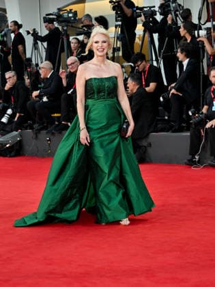IPA88411099 - Venice International Film Festival 2026 - Night 10 - Red carpet for the film *Return to Buenos Aires*. Pictured: Guest  Copyright: xManuelexMangiarottix xPoolxPhotoxEventsx08x IPA88411099