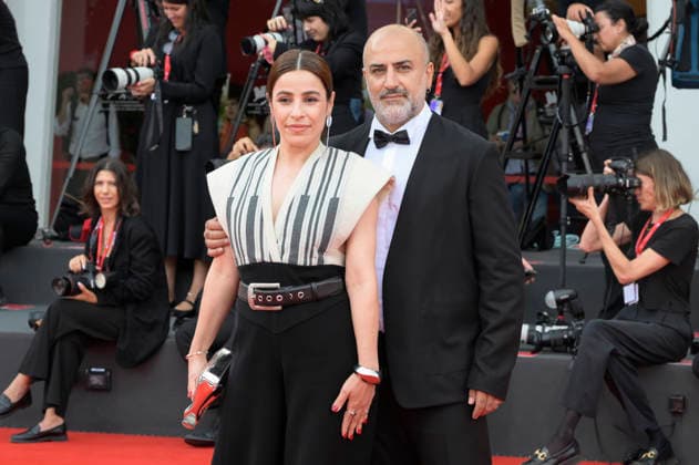 Elaheh Farazmand und Missagh Zareh bei der Premiere des Kinofilms Kami nour A Bit of Light auf der Biennale di Venezia 2023 83. Internationale Filmfestspiele von Venedig im Palazzo del Cinema. Venedig, 11.09.2026