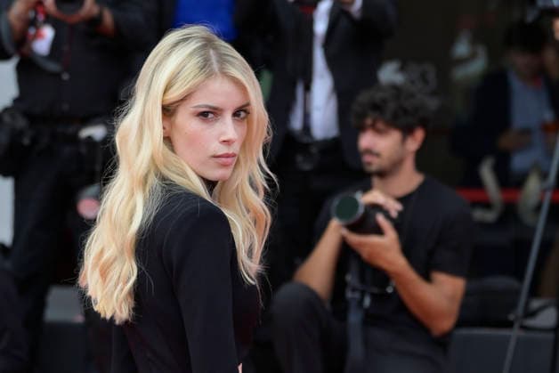 September 11, 2026, Venice Lido, Italy: Alma Noce attends the red carpet of movie Dio ride during the 83rd Venice International Film Festival at Palazzo del Cinema. Venice Lido Italy  - ZUMAs197 20260911_aaa_s197_324 Copyright: xMarioxCartellix