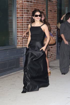 September 11, 2026: Emily Ratajkowski arrives at the Clavin Klein Spring 2027 show as part of New York Fashion Week. The show took place at Terminal Warehouse.  - ZUMAh16_ 20260911_zaf_h16_052 Copyright: xDanxHerrickx