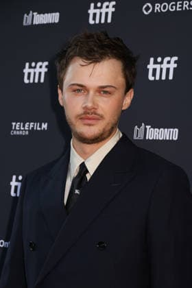 51st Toronto International Film Festival: Red carpet for the film The Julia Set by Christopher Briney 459601 September 11, 2026, Toronto, Canada  Copyright: xIsabellexVautierx xStarfacex STAR_459601_122