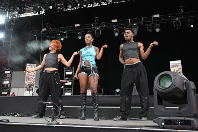 Fete De L Humanite - Ebony - Bretigny-Sur-Orge Ebony Cham performs during the Fete de l Humanite in Le Plessis-Pate, Bretigny-sur-Orge, France on September 11, 2026. Photo by Christophe Meng ABACAPRESS.COM Bretigny-Sur-Orge France  Copyright: xMengxChristophe ABACAx
