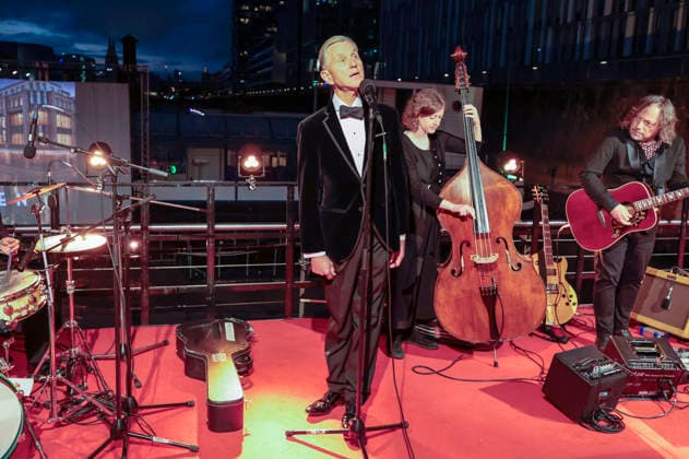Max Raabe bei der Premiere der 5. und finalen Staffel der TV-Serie Babylon Berlin im Naturstrom Openair Kino. Köln, 11.09.2026