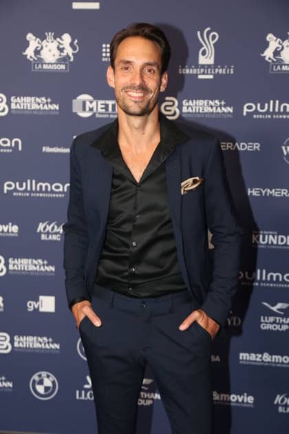 Dennis Herrmann bei der Verleihung des Deutschen Schauspielpreises 2026 im Hotel Pullman Berlin Schweizerhof. Berlin, 11.09.2026 Copyright: xAgenturxMatthiasxWehnertx xM.xGränzdörferx
