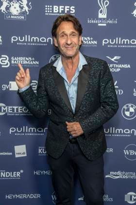 ABB SCHAUSPIELPREIS- Falk-Willy Wild zu Gast bei der Verleihung des Deutschen Schauspielpreis 2026 im Hotel Pullman Berlin Schweizerhof am 11.09.2025 in Berlin