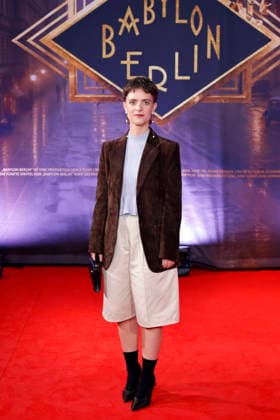 Schauspielerin Liv Lisa Fries bei der NRW-Premiere der 5. und finalen Staffel der TV-Serie Babylon Berlin im Open Air Kino im Rheinauhafen. Köln, 11.09.2026 NRW Deutschland Copyright: xChristophxHardtx
