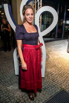 ABB SCHAUSPIELPREIS- Bernadette Heerwagen Dirndl zu Gast bei der Verleihung des Deutschen Schauspielpreis 2026 im Hotel Pullman Berlin Schweizerhof am 11.09.2025 in Berlin