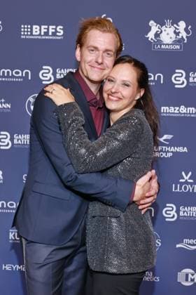 Deutscher Schauspielpreis 2026 Johannes Heinrichs, Nadja Jo Klapper Roter Teppich zu 15 Jahre Deutscher Schauspielpreis und 20 Jahre BFFS, Pullman Berlin Schweizerhof, Datum: 11.09.2026 Copyright: xEventpress Kratschx