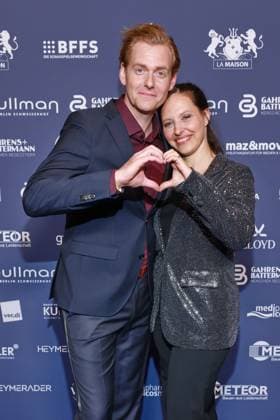Deutscher Schauspielpreis 2026 Johannes Heinrichs, Nadja Jo Klapper Roter Teppich zu 15 Jahre Deutscher Schauspielpreis und 20 Jahre BFFS, Pullman Berlin Schweizerhof, Datum: 11.09.2026 Copyright: xEventpress Kratschx