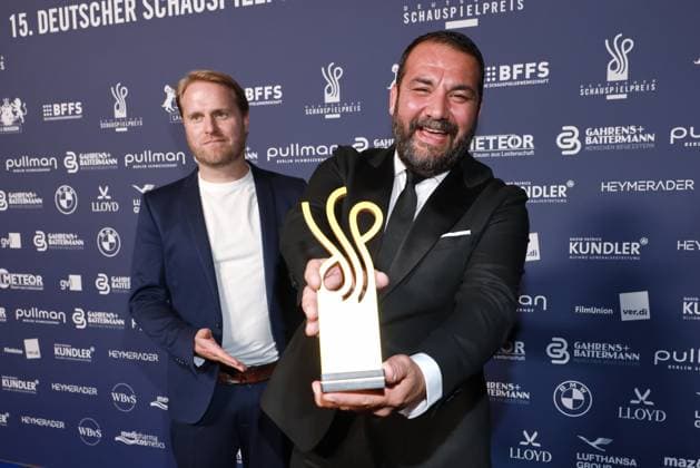 Deutscher Schauspielpreis 2026 Preisträger Sahin Eryilmaz 15 Jahre Deutscher Schauspielpreis und 20 Jahre BFFS, Pullman Berlin Schweizerhof, Datum: 11.09.2026 Copyright: xEventpress Kratschx