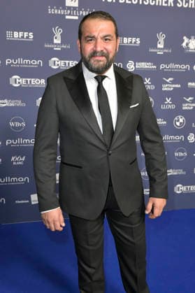 Sahin Eryilmaz bei der Verleihung des Deutschen Schauspielpreises 2026 im Hotel Pullman Berlin Schweizerhof. Berlin, 11.09.2026
