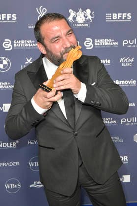 Sahin Eryilmaz bei der Verleihung des Deutschen Schauspielpreises 2026 im Hotel Pullman Berlin Schweizerhof. Berlin, 11.09.2026