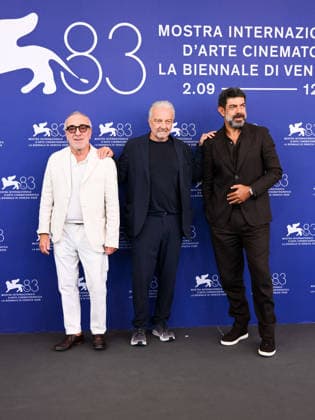 IPA88435530 - Venice International Film Festival 2026 - Day 11. Photocall for the film Dio Ride. Pictured: Silvio Orlando, Giovanni Veronesi, and Pierfrancesco Favino  Copyright: xAlbertoxTerenghix xPoolxPhotoxEventsx08x IPA88435530