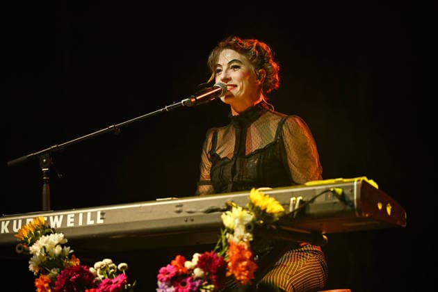 The Dresden Dolls performing at Electric Brixton in London LONDON, ENGLAND - SEPTEMBER 11: Amanda Palmer of ˜The Dresden Dolls™ performing at Electric Brixton on September 11, 2026 in London, England. CAP MAR MAR Great Britain UK Copyright: xMartinxHarris CapitalxPicturesx