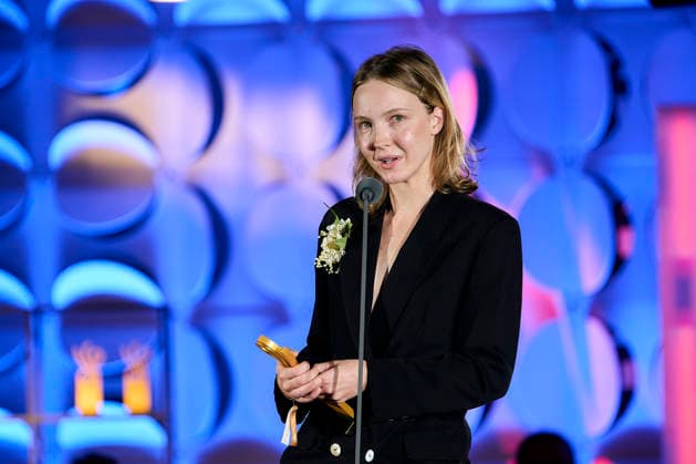 Deutscher Schauspielpreis 2026 Preisträgerin Magdalena Laubisch Bühne Show 15 Jahre Deutscher Schauspielpreis und 20 Jahre BFFS, Pullman Berlin Schweizerhof, Datum: 11.09.2026 Copyright: xEventpressx