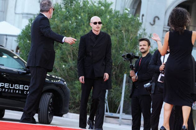 Venice 2026 Closing Ceremony NB Daniel Blumberg attending the Closing Ceremony Red carpet as part of the 83th Venice International Film Festival at the Lido in Venice, Italy on September 12, 2026. Photo by Nasser Berzane ABACAPRESS.COM Venice Italy  Copyright: xBerzanexNasser ABACAx