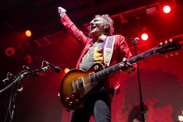 Bilder des Tages Entertainment Ronnie Wood Performs in Barcelona: Musician Ronnie Wood during a performance at Sala Razzmatazz on September 12, 2026, in Barcelona, Catalonia, Spain. The Rolling Stones guitarist Ronnie Wood is performing this concert as part of his European tour, in which he has put together a special repertoire of songs outside of The Rolling Stones’ catalog. SEPTEMBER 12, 2026 GUITARIST MUSICIAN MUSIC ROLLING STONES EUROPEAN TOUR CONCERT CATALONIA ENTERTAINMENT CULTURE Lorena Sopê Barcelona, Catalonia, Barcelona, Catalonia, Spain Copyright: xLorenaxSopênax 7769576