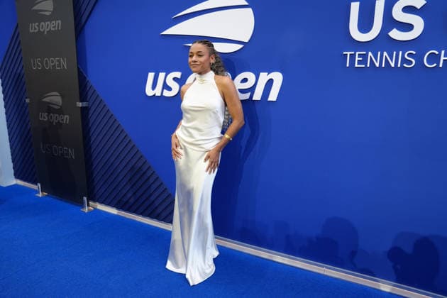 American singer Ariana DeBose poses on the blue carpet at the US Open final between Aryna Sabalenka of Belarus and Elena Rybakina of Kazakhstan at Arthur Ashe Stadium in Flushing Meadows, New York, USA, 12 September 2026. US Open: women s final Aryna Sabalenka - Elena Rybakina !ACHTUNG: NUR REDAKTIONELLE NUTZUNG!  Copyright: xOctavioxGuzmánx AME6901 20260912-55021384310_1