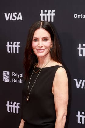 2026 Toronto International Film Festival - Evil Genius Premiere Courteney Cox attends the premiere of Evil Genius during the 2026 Toronto International Film Festival at Roy Thomson Hall on September 12, 2026 in Toronto, Ontario. Toronto Ontario Canada Copyright: xPicjer imageSPACEx