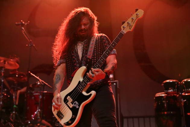 Steve Jewell Jr. von der Band Black Stone Cherry bei einem Konzert im Huxleys Neue Welt in Berlin, 12. September 2026. Black Stone Cherry Konzert Berlin