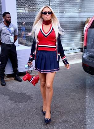 US Open - Paris Hilton Arrival - New York Paris Hilton arrives at the US Open Women s Final in New York on September 12, 2026. Photo by Charles Guerin ABACAPRESS.COM New York NY United States  Copyright: xGuerinxCharles ABACAx