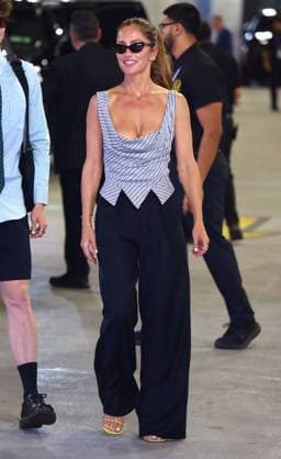 US Open - Minka Kelly Arrival - New York Minka Kelly arrives at the US Open Women s Final in New York on September 12, 2026. Photo by Charles Guerin ABACAPRESS.COM New York NY United States  Copyright: xGuerinxCharles ABACAx