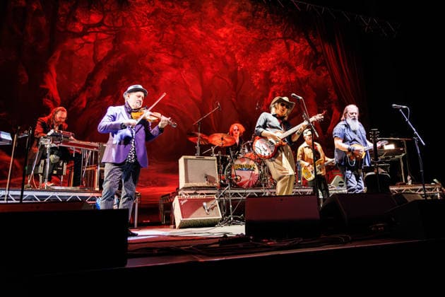 Steve Earle and UK rock band The Waterboys performing live at The O2 Arena in London on 12th September 2026 Steve Earle and UK rock band The Waterboys performing live at The O2 Arena in London on 12th September 2026, Credit:Manuela Langotsch Avalon United Kingdom, London, The O2 Arena  Copyright: xManuelaxLangotschx xAvalonx 1134020710
