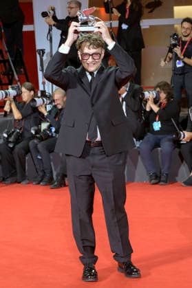 Ilya Khrzhanovsky mit dem Silbernen Löwn für die beste Regie bei DAU beim Photocall mit den Preistägern der Biennale di Venezia 2026 83. Internationale Filmfestspiele von Venedig vor dem Palazzo del Cinema. Venedig, 12.09.2026