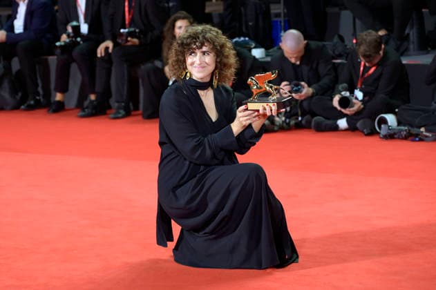 May el-Toukhy mit dem Goldenen Löwen für den besten Film Woman Unknown beim Photocall mit den Preistägern der Biennale di Venezia 2026 83. Internationale Filmfestspiele von Venedig vor dem Palazzo del Cinema. Venedig, 12.09.2026