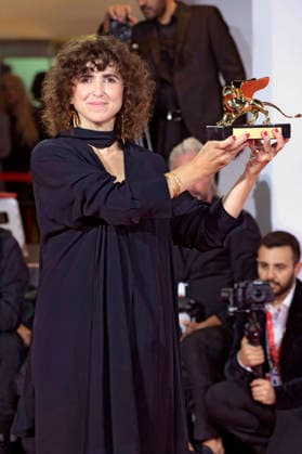 May el-Toukhy mit dem Goldenen Löwen für den besten Film Woman Unknown beim Photocall mit den Preistägern der Biennale di Venezia 2026 83. Internationale Filmfestspiele von Venedig vor dem Palazzo del Cinema. Venedig, 12.09.2026