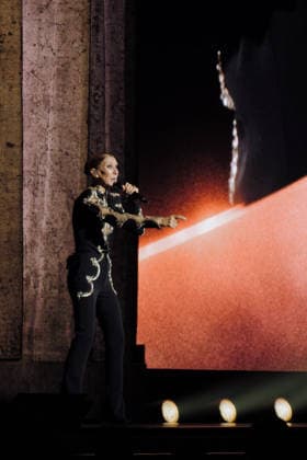 Exclusive: Quebec singer Céline Dion makes a triumphant return to the stage at the Plénitude Arena to kick off her Paris residency, a series of sixteen concerts scheduled through October 17, 2026. Ten additional dates are planned for May 2027. In front of an audience of approximately 30,000 people from all over the world, the 58-year-old artist performed her first full concert in six years, following a long hiatus due to her battle with stiff-person syndrome, a rare neurological disorder diagnosed in 2022. Visibly moved, Céline Dion paused her first song, On ne change pas, overcome with emotion, before launching into a show lasting more than two hours, featuring her greatest hits, including My Heart Will Go On, Pour que tu m’aimes enc Copyright: xAgencex xBestimagexAgencex xBestimagex