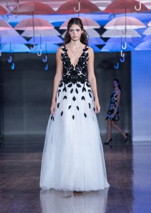 NY: Pamella Roland Fashion show Spring Summer 27 Model walks runway for Pamella Roland Spring Summer 2027 show during SS27 Fashion Week at Metropolitan Pavilion in New York, NY on September 11, 2026. New York New York United States Copyright: LevxRadin