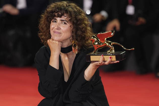 Foto IPP - cifala daniele Lido di Venezia 12 09 2026 festival del cinema 83esima mostra del cinema Nella foto: May el-Toukhy con il leone d oro per il film Woman Unknown Winners Photocall - The 83rd Ven