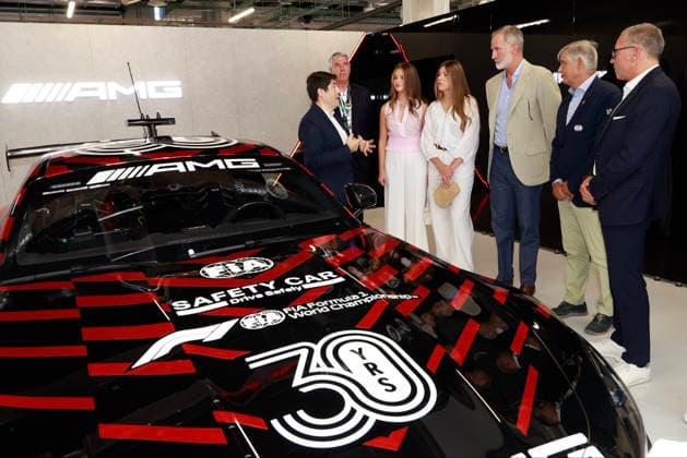 13-09-2026 Madrid King Felipe and Princess Leonor and Princess Sofia seen in the paddock ahead of the F1 Grand Prix of Spain at Madring in Madrid, Spain.  Copyright: xPPEx