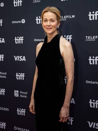 September 13, 2026, Toronto, On, Canada: Laura Linney poses for a photograph on the red carpet for Onwards and Sideways at the Toronto International Film Festival, in Toronto on Sunday, Sept. 13, 2026. Toronto Canada  - ZUMAc35_ 20260913_zaf_c35_019 Copyright: xArlynxMcadoreyx