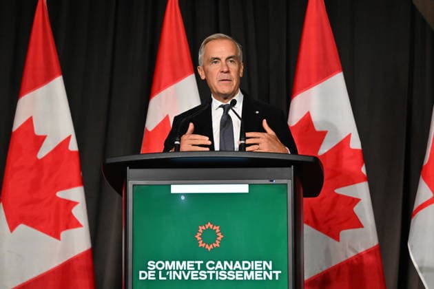 September 13, 2026, Toronto, On, Canada: Prime Minister Mark Carney delivers remarks to Canadian business leaders at the Canada Investment Summit welcome reception, in Toronto, on Sunday, Sept. 13, 2026. Toronto Canada  - ZUMAc35_ 20260913_zaf_c35_083 Copyright: xJonxBlackerx