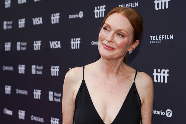 Red carpet for ˜The Debut™ premiere during the 2026 Toronto International Film Festival (TIFF) at Princess of Wales Theatre Featuring: Julianne Moore Where: Toronto, Ontario, Canada When: 13 Sep 2026 Credit: Leonardo Ramirez EyePix INSTARimages EDITORIAL USE ONLY. NOT FOR USE BY NEWSPAPERS BASED IN THE UK. Copyright: xx instar56016983