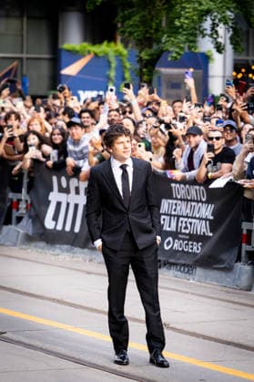 2026 Toronto International Film Festival - The Debut Premiere Jesse Eisenberg attends the premiere of The Debut during the 2026 Toronto International Film Festival at Princess of Wales Theatre on September 13, 2026 in Toronto, Ontario. Toronto Ontario Canada Copyright: xPicjer imageSPACEx